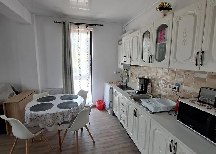 Cu 2 Appartement Năvodari